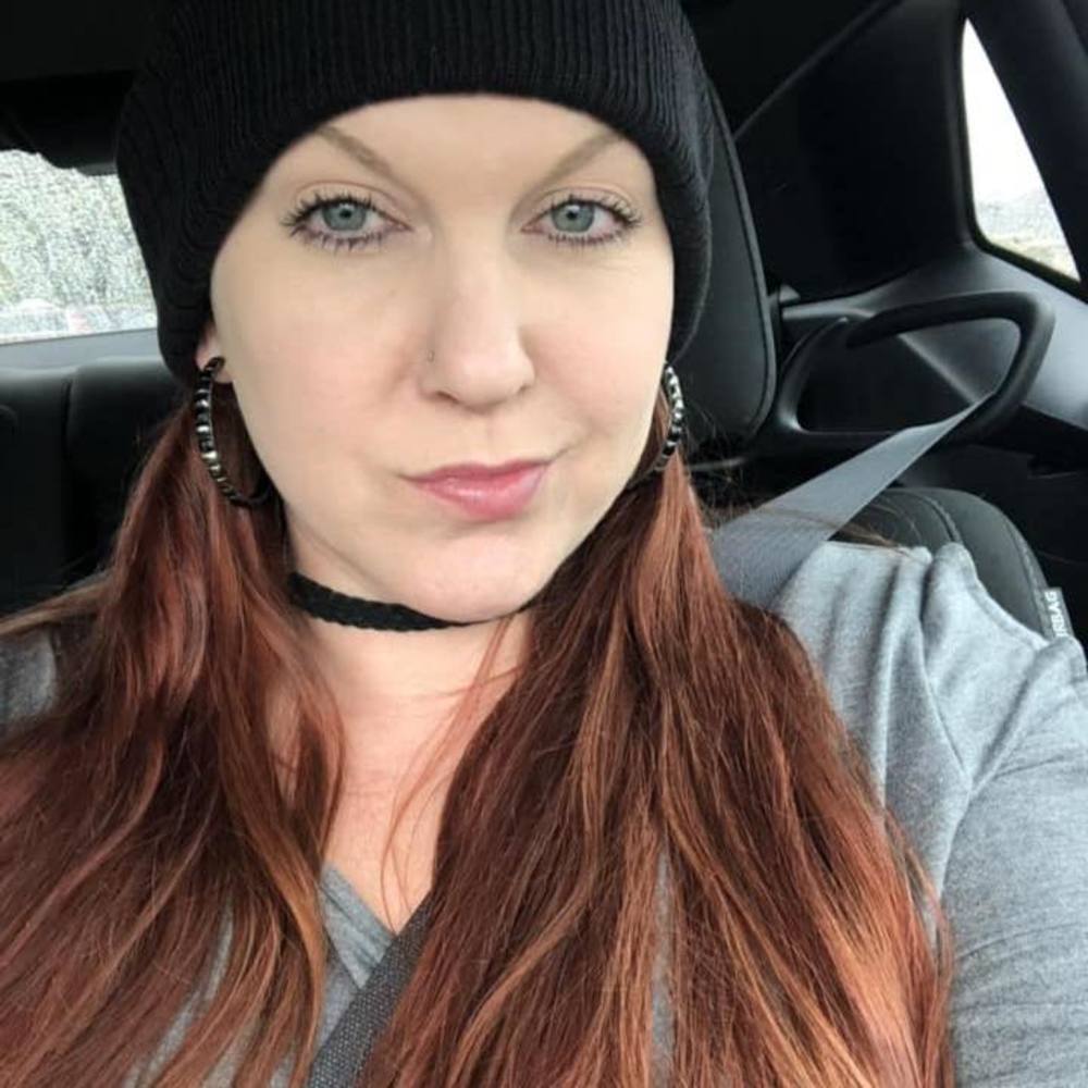 Meet your Posher, April